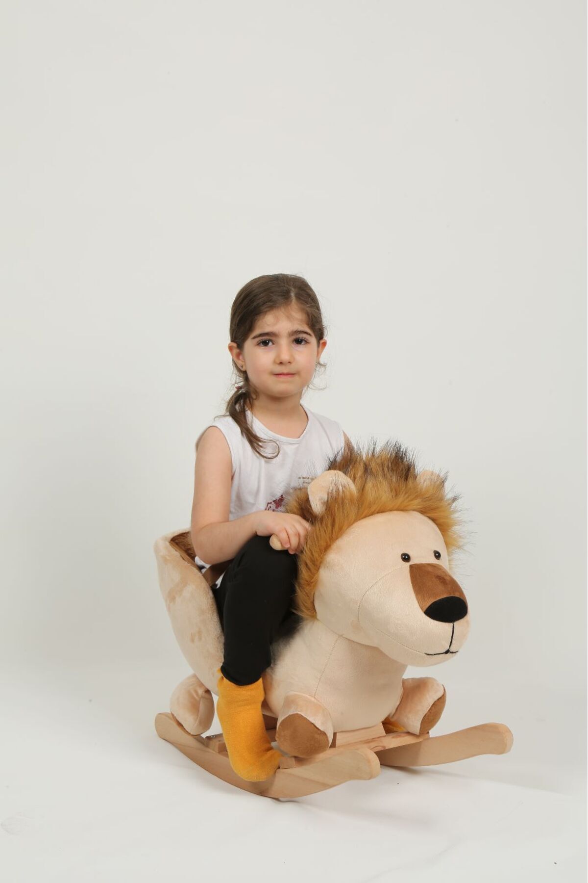 Sarı Peluş Sallanan Aslan Koltuk